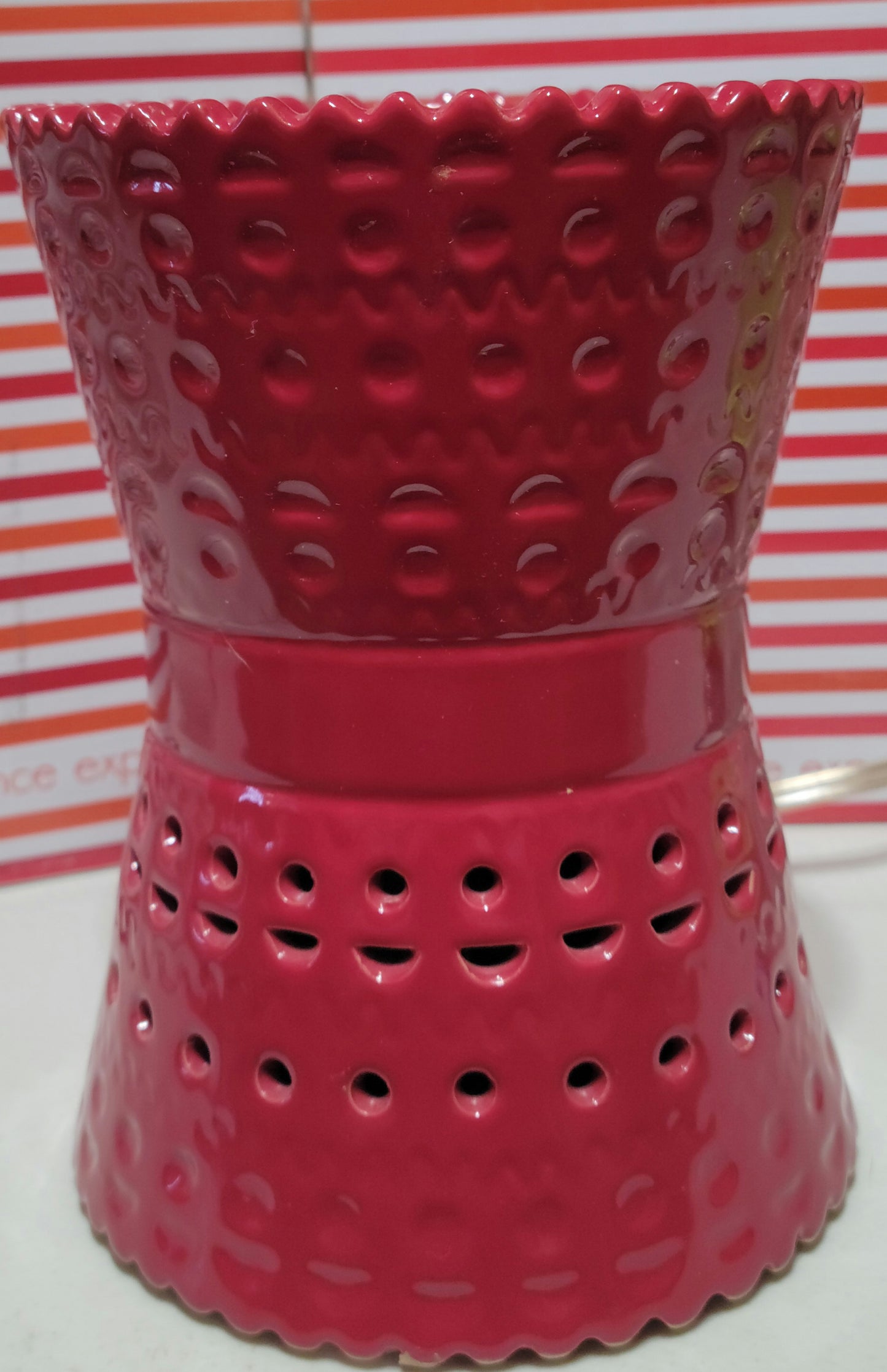 Warmer w/Timer ~ Ruby Lights for Wickless Pods & Beanie Melts